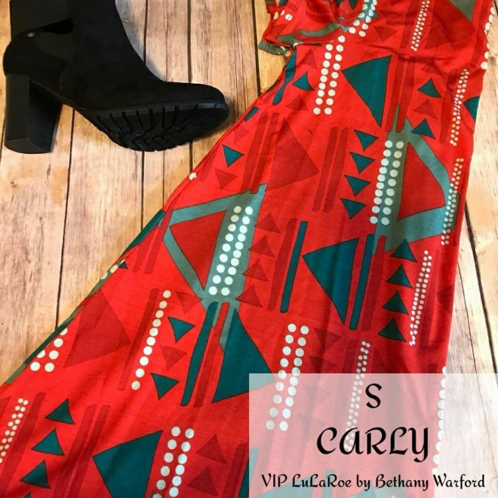 Small Carly LuLaRoe